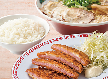 ハムカツ定食 +230円(税別)